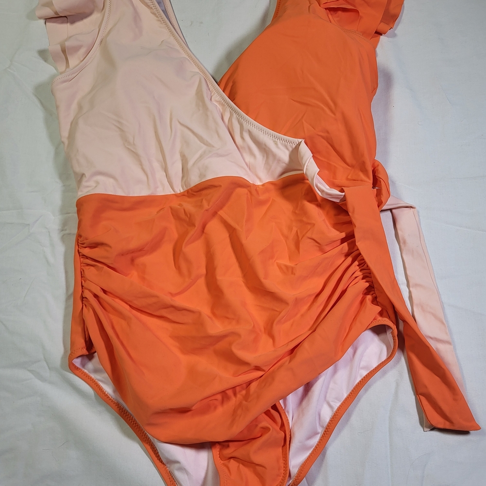 Orange and Peach Women's One Piece Swimsuit Size XXL NEW